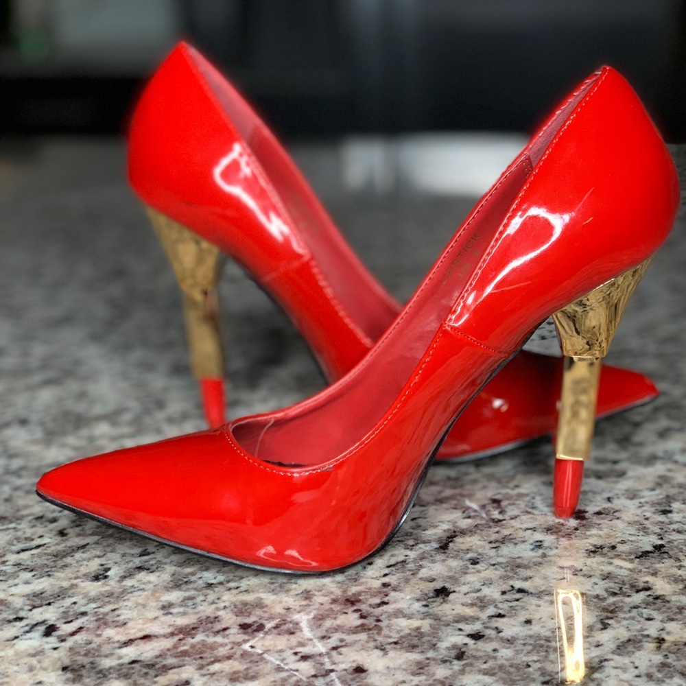 Red pumps with lipstick heel